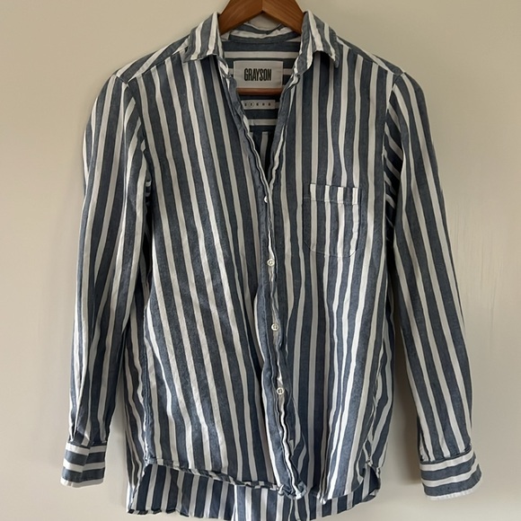 EUC Grayson The Hero Button-Up Shirt, Blue Melange Stripes, Feathered Flannel, 2 - Picture 5 of 6